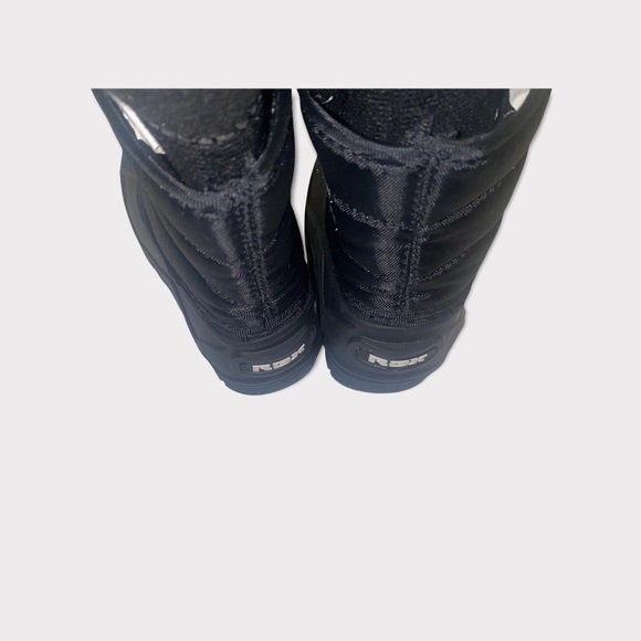 Kids RBX black toddler snow boots with insert size 5 - Picture 4 of 5